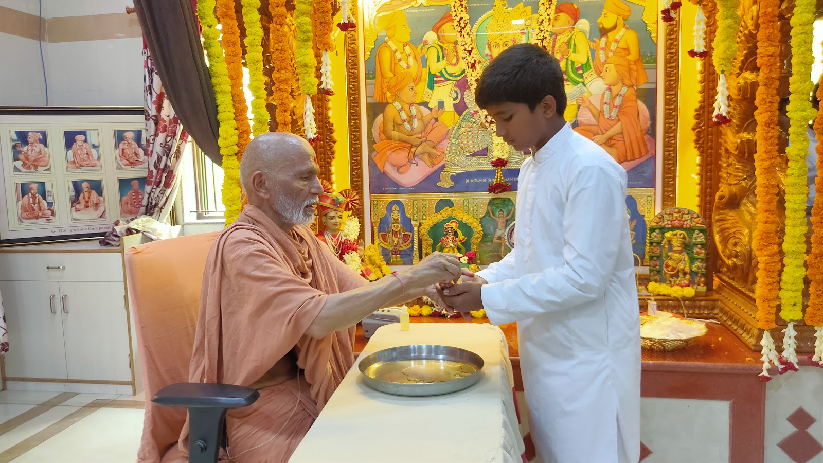 Vartanam Diksha